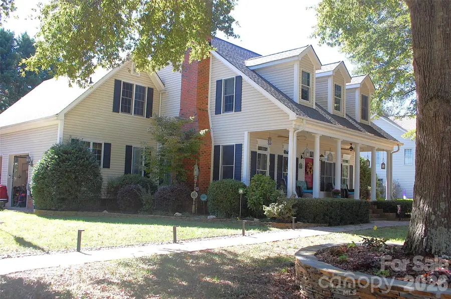 15906 Bayshore Drive, Huntersville, NC 28078 - #2