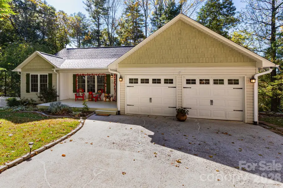 139 Lone Eagle Lane #212, Hendersonville, NC 28739 - #2