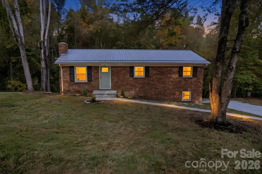 164 Squirrel Hollow Drive, Hendersonville, NC 28791 - #2