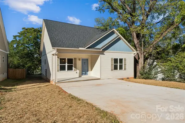 45 Robbins Circle, Lexington, NC 28292