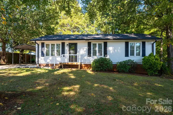 413 E Klutz Street, Maiden, NC 28650