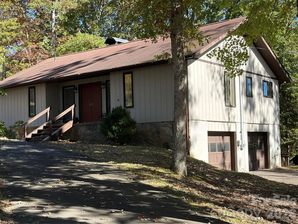 592 Carters Ridge Road, Spruce Pine, NC 28777 - #1