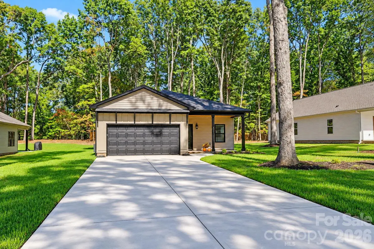 2121 Woodhurst Lane, Albemarle, NC 28001 - #1