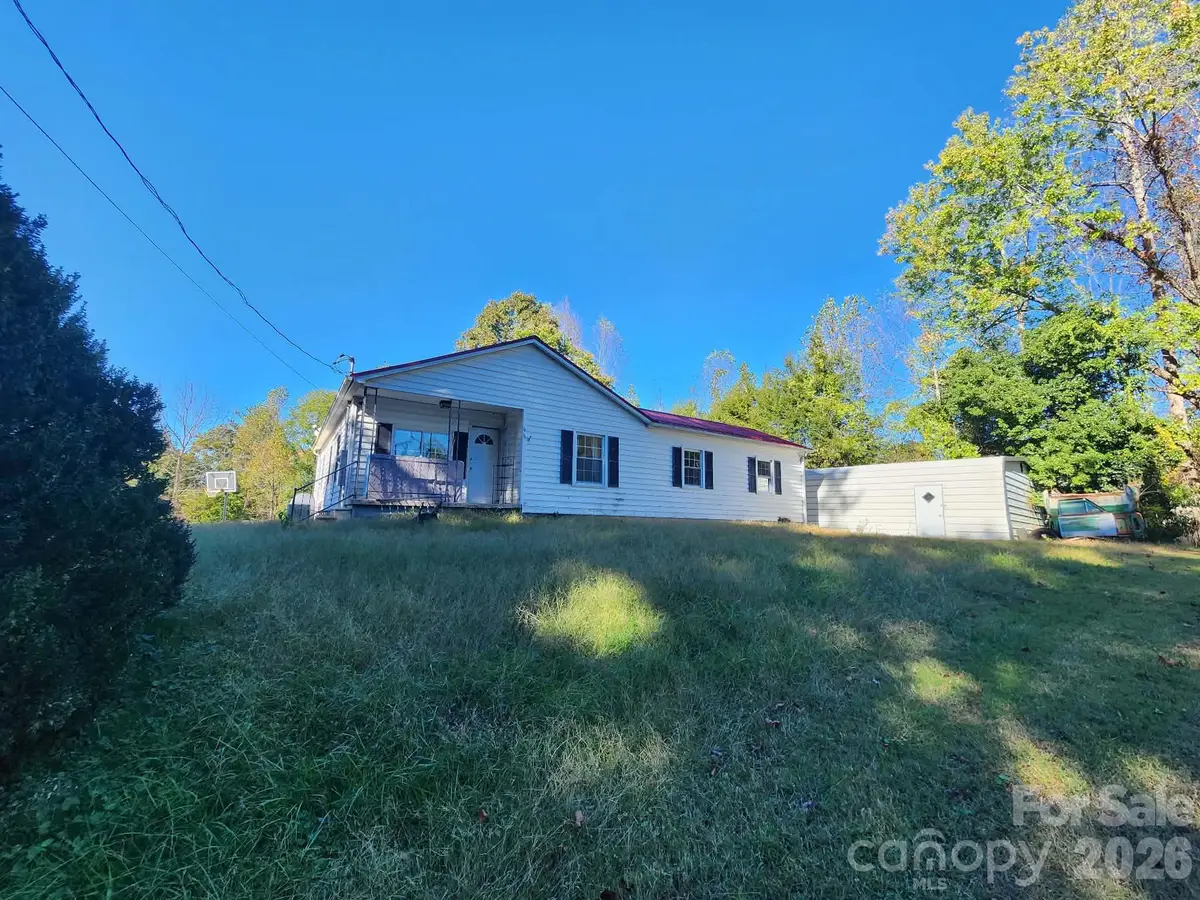 1416 Graystone Place Sw, Lenoir, NC 28645 - #1