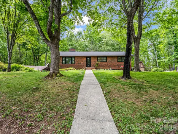 92 Greenwood Acres Drive, Mills River, NC 28759