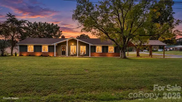 500 Pete Brittain Road #32, Morganton, NC 28655