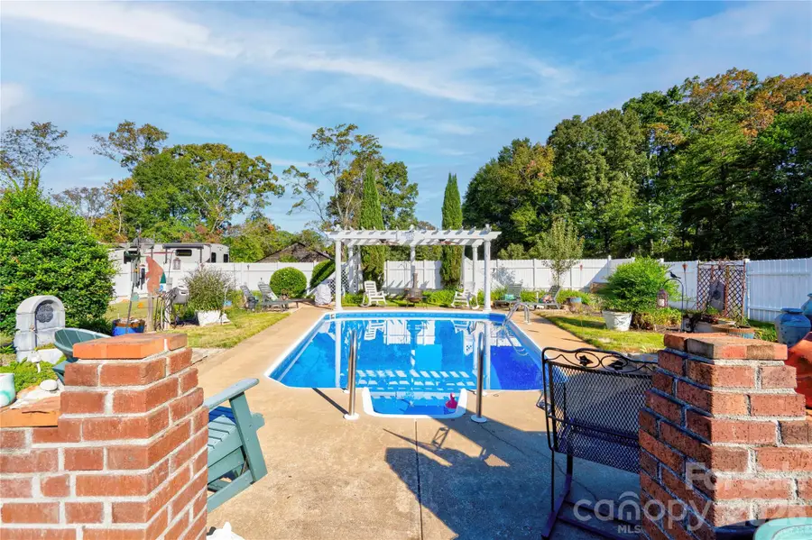 111 Gordon Avenue, Shelby, NC 28152 - #3