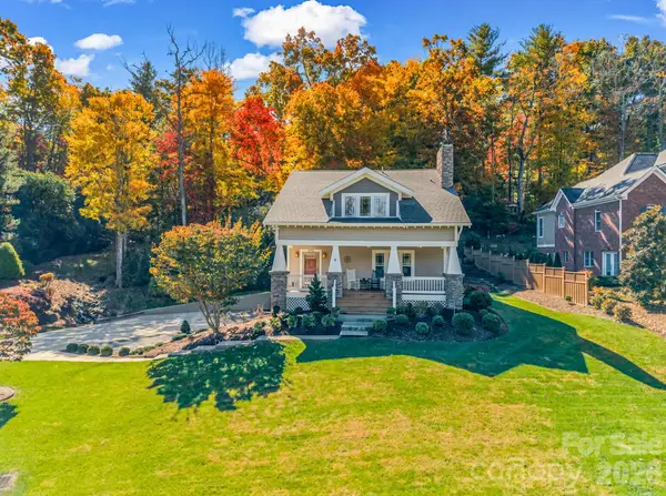 376 Scarlet Tanager Court, Arden, NC 28704