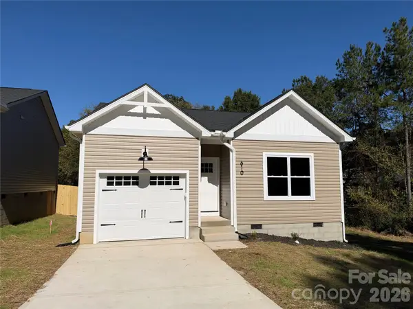 610 E Robinson Street, Dallas, NC 28034