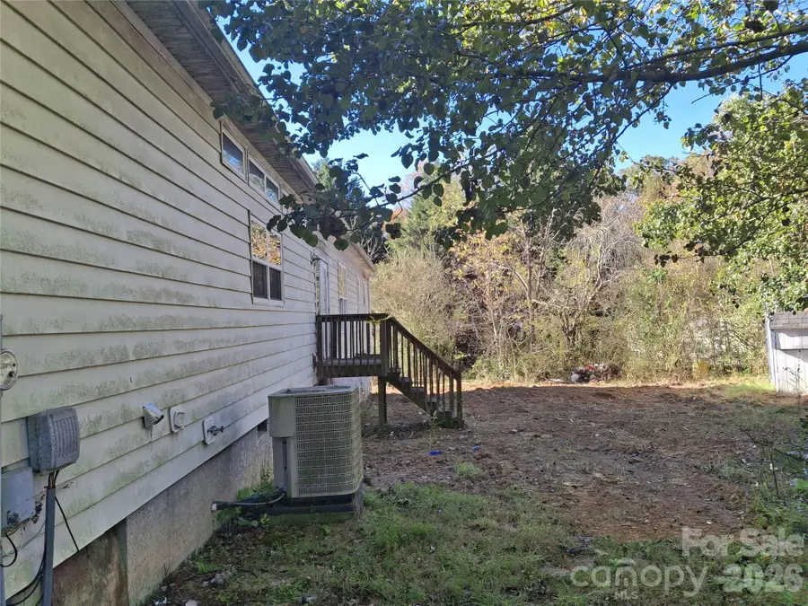 18 (20) Saxon Hill None, Fairview, NC 28730 - #3