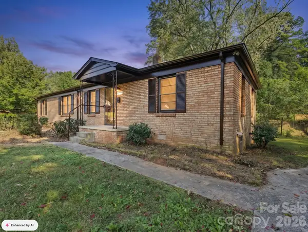 2420 Shamrock Drive, Charlotte, NC 28205