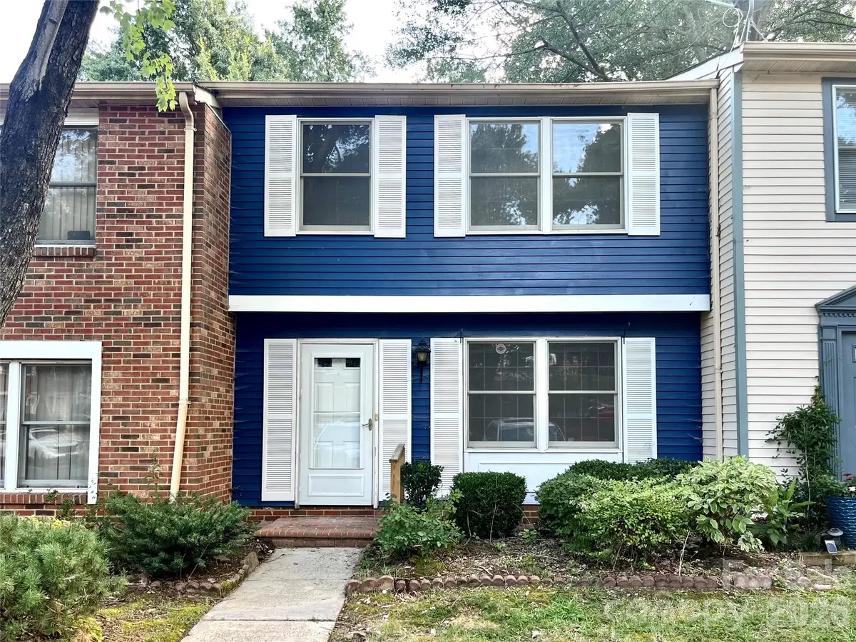 8234 Knights Bridge Road, Charlotte, NC 28210 - #1