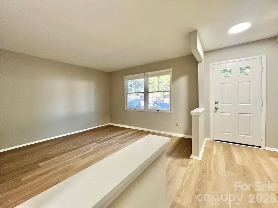 8234 Knights Bridge Road, Charlotte, NC 28210 - #2