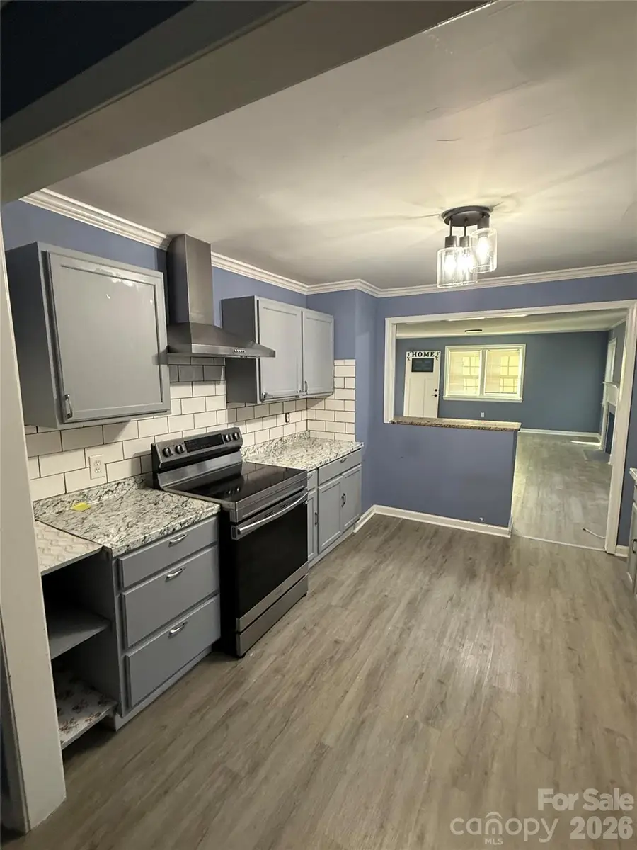 214 E Springs Street, Lancaster, SC 29720 - #2