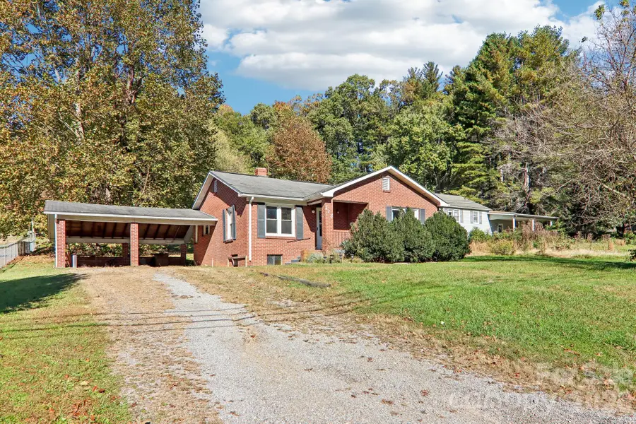 81 & 88 Nesbitt Street, Waynesville, NC 28786 - #3