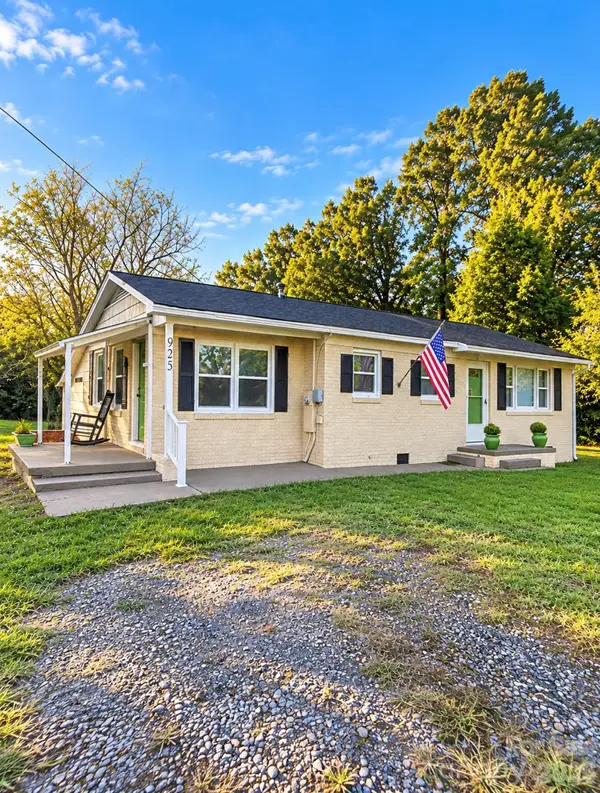 925 Oak Grove Road, Kings Mountain, NC 28086