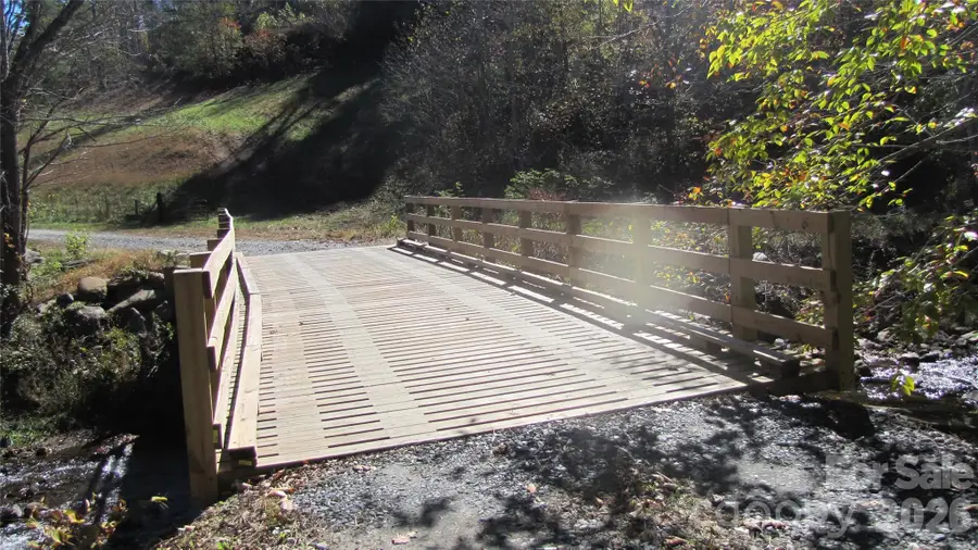 000 Dora Lane, Bakersville, NC 28705 - #2