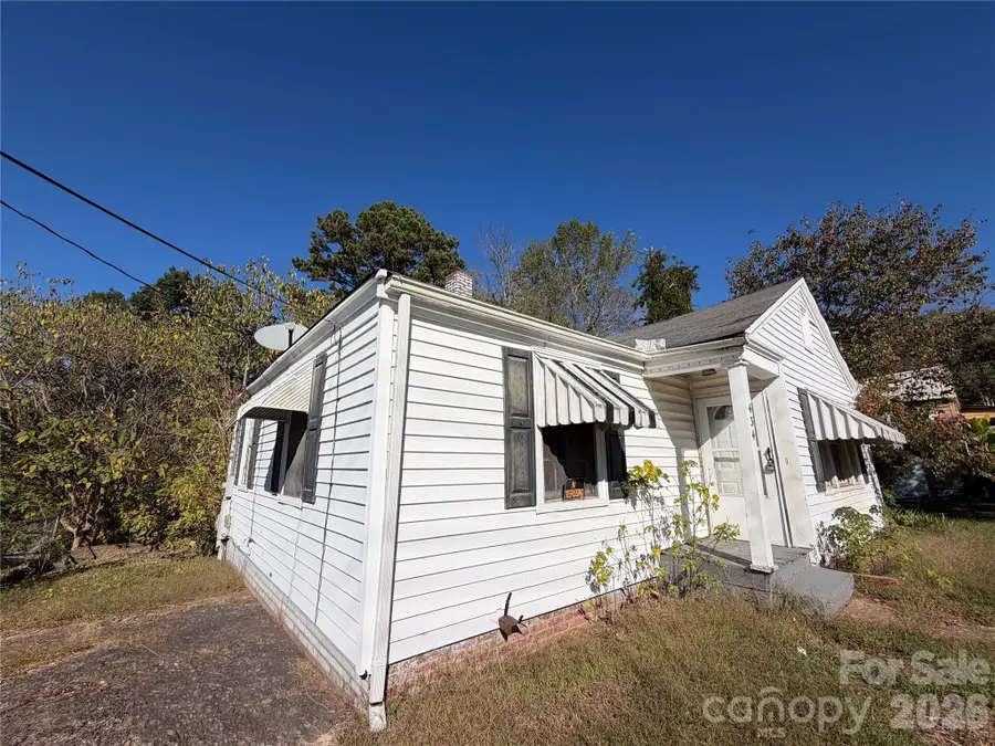434 W Grover Street, Shelby, NC 28150 - #2