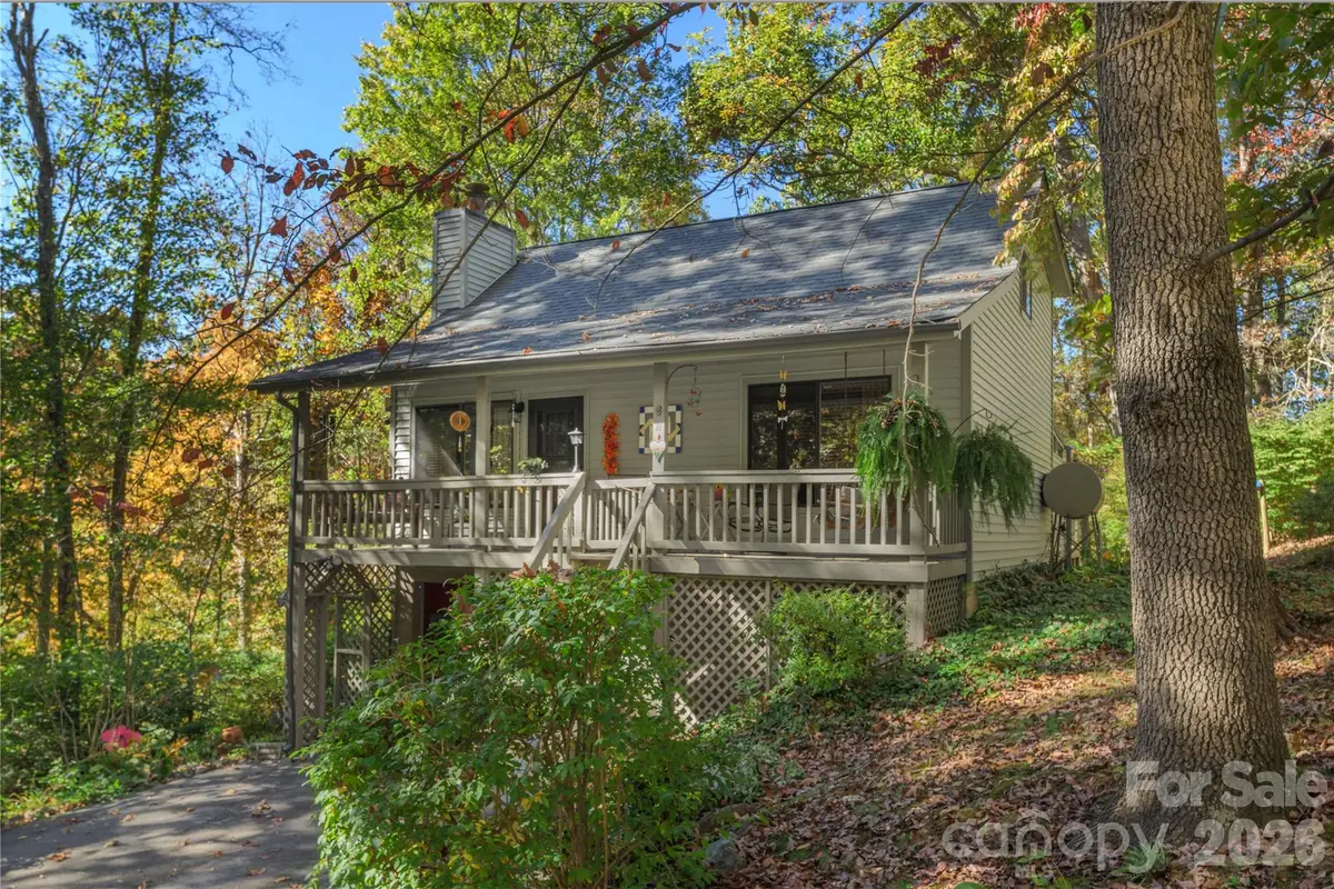 11 Grant Place, Clyde, NC 28721 - #1