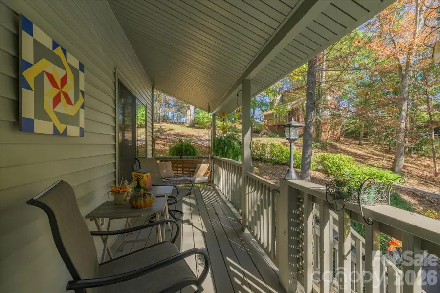 11 Grant Place, Clyde, NC 28721 - #3