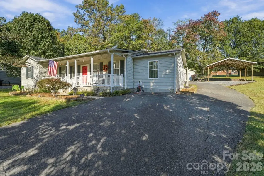 1295 Creekwood Drive, Morganton, NC 28655 - #2