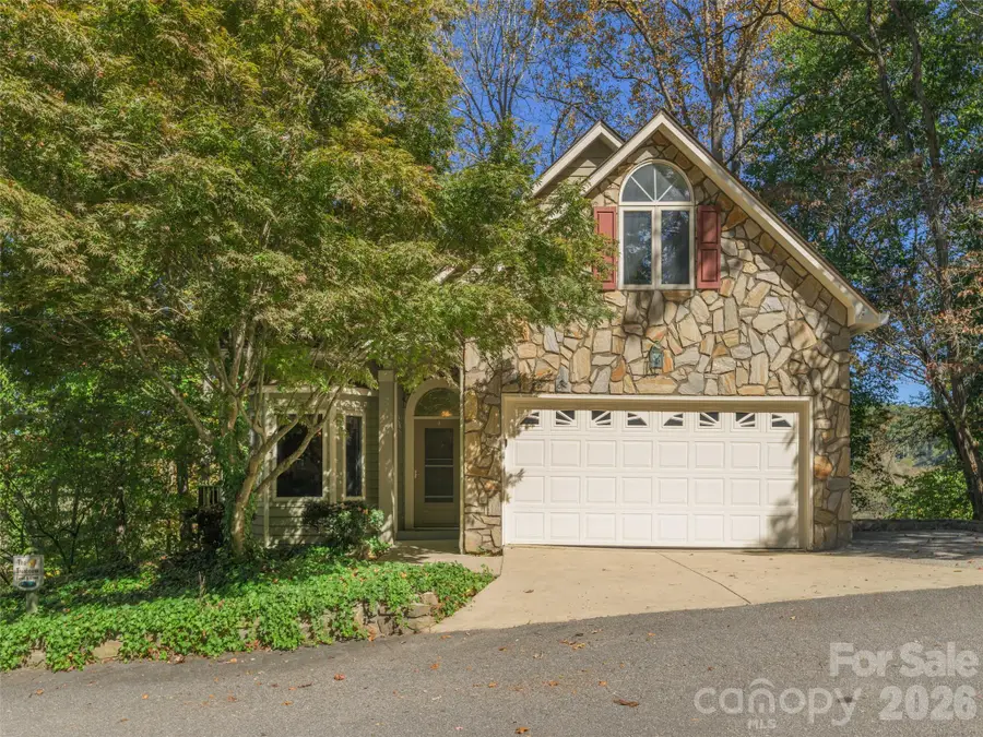 141 Aldersgate Road, Waynesville, NC 28786 - #2