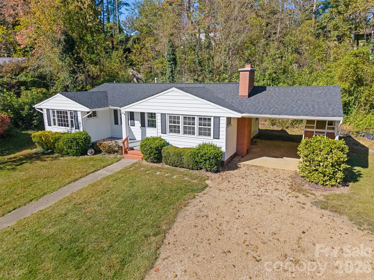 1 Valle Vista Drive, Asheville, NC 28804 - #1