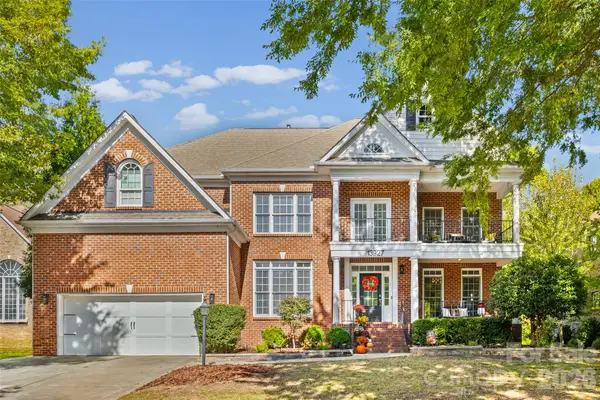 13927 Shanghai Links Place, Charlotte, NC 28278