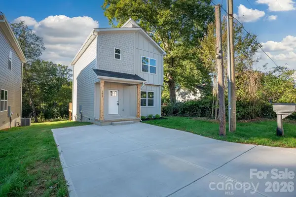 1437 10th Avenue Sw, Hickory, NC 28602