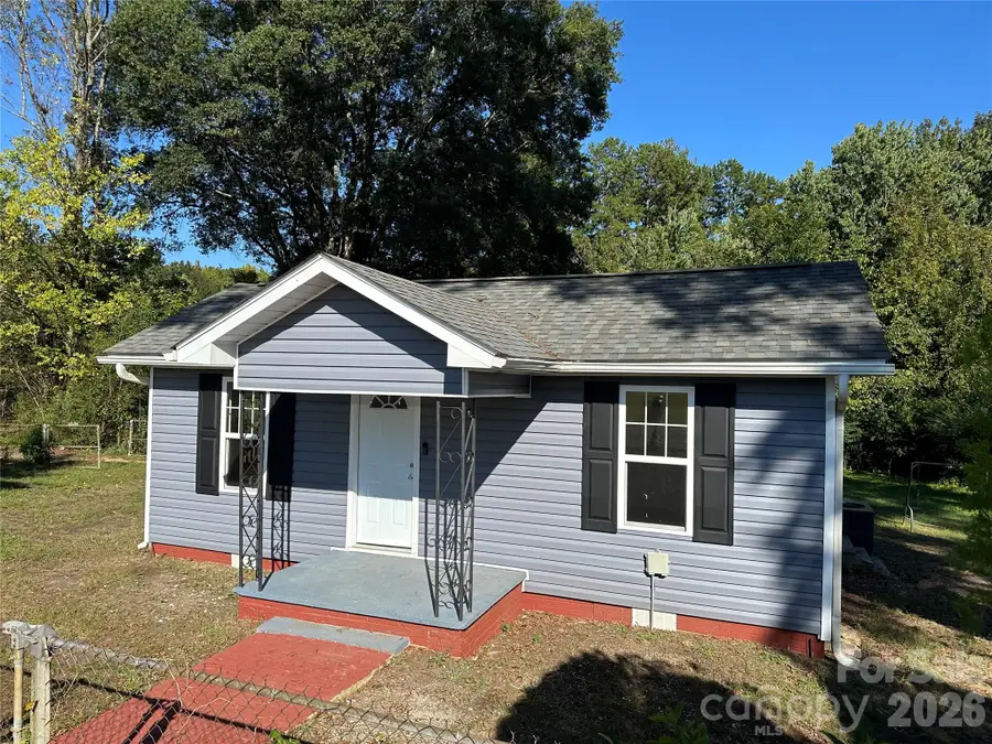715 N Central Avenue, Landis, NC 28088 - #2