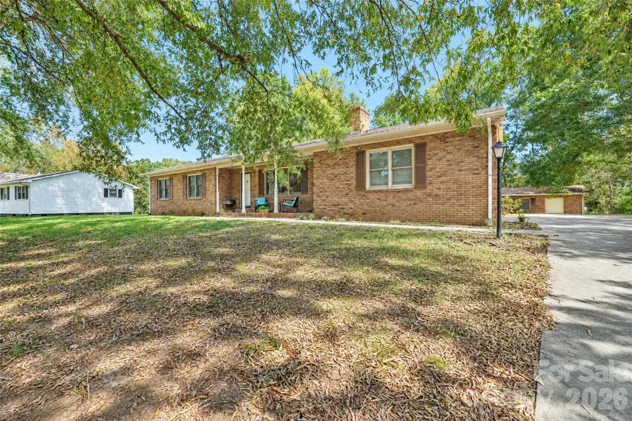 206 Bleynat Street, Valdese, NC 28690 - #3
