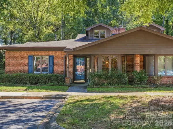 5429 Sharon Road, Charlotte, NC 28210