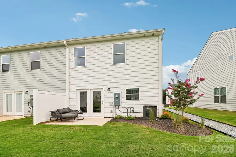 539 Barkdust Lane, Charlotte, NC 28216 - #2