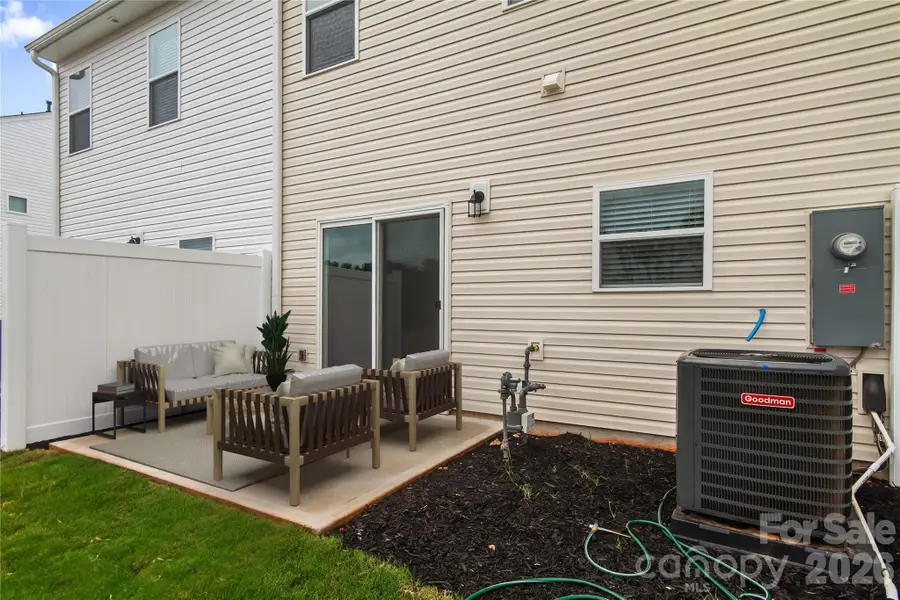 515 Barkdust Lane, Charlotte, NC 28216 - #3
