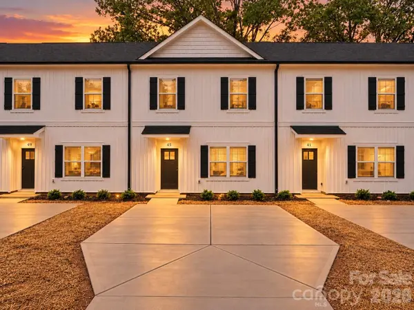 41 E 13th Street, Newton, NC 28658