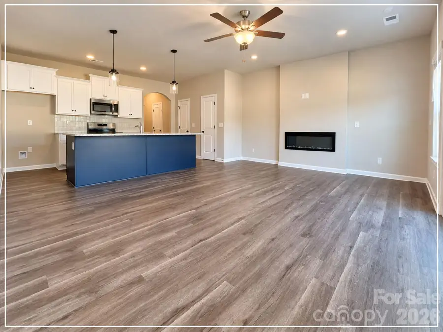 5917 Wallace Avenue, Charlotte, NC 28212 - #3