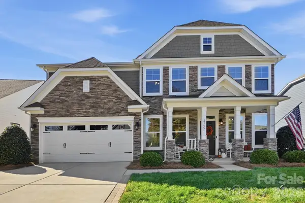 2727 Forest Path Way, Gastonia, NC 28054