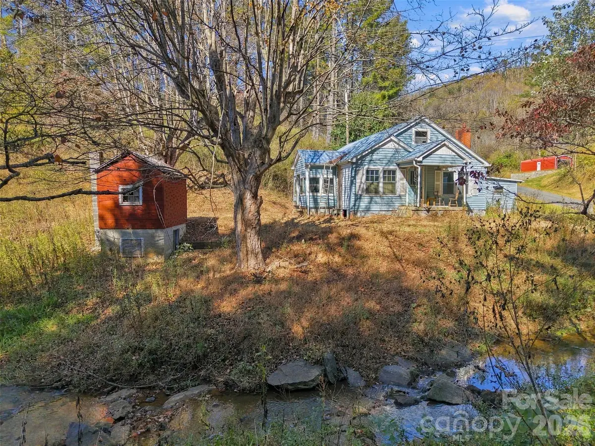 17 Hide Road, Bakersville, NC 28705 - #1