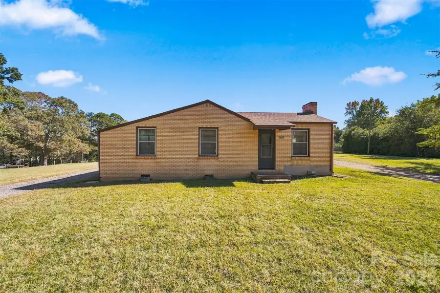 1430 25th Street Ne, Hickory, NC 28601 - #3