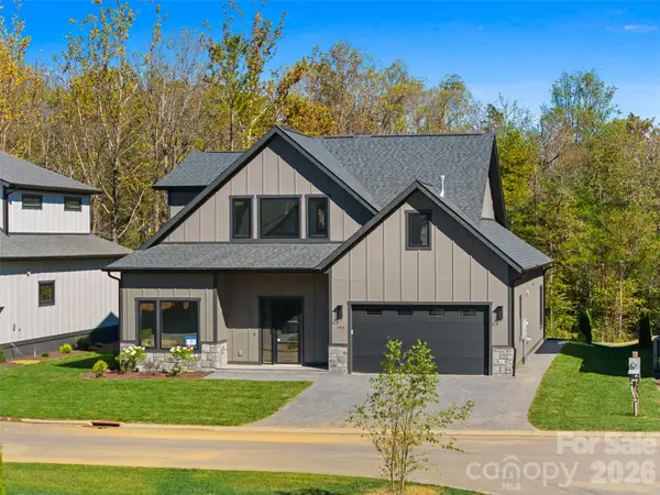 194 Victoria Hill Drive #7, Arden, NC 28704