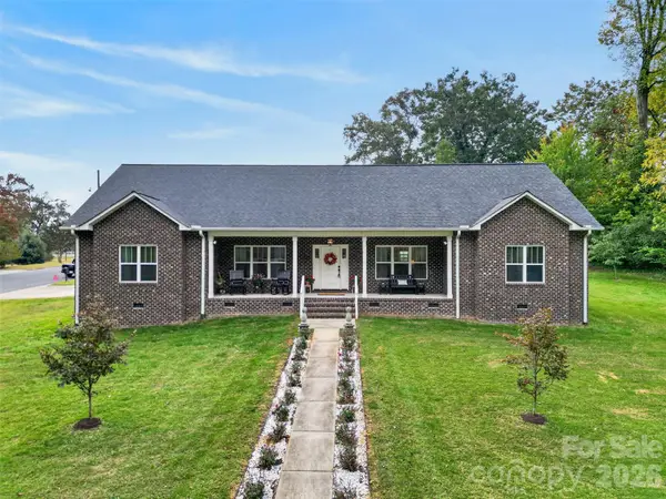 320 N Zion Street, Landis, NC 28088