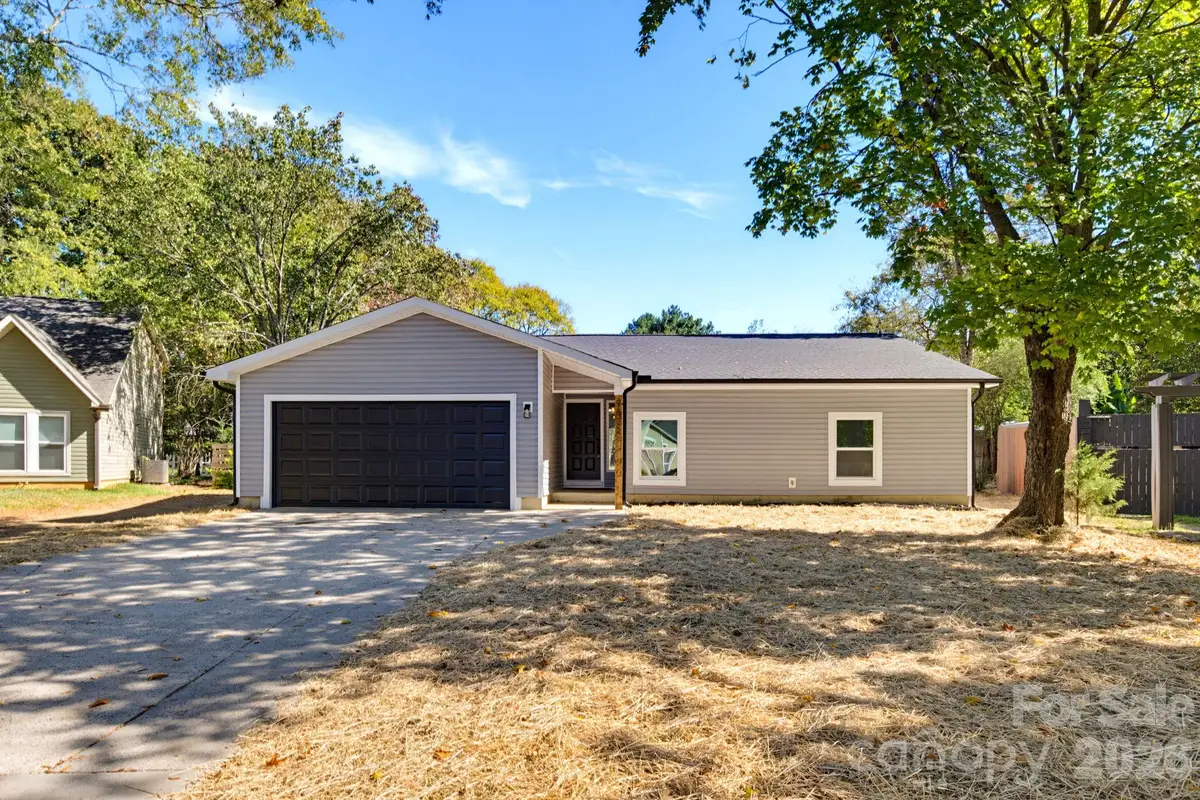 7532 Eastbourne Road, Charlotte, NC 28227 - #1