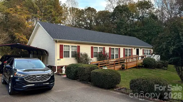 2475 S Brushwood Circle, Newton, NC 28658