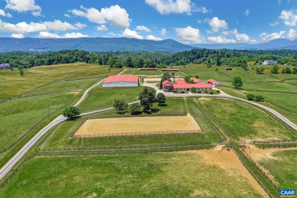 181 Equus Loop, Natural Bridge, VA 24578