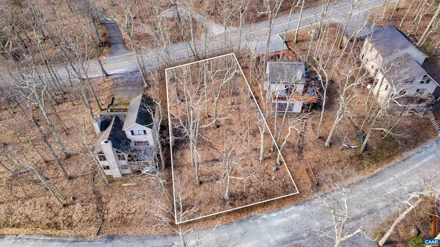 421 Blackrock Dr, Wintergreen Resort, VA 22967 - Image #3