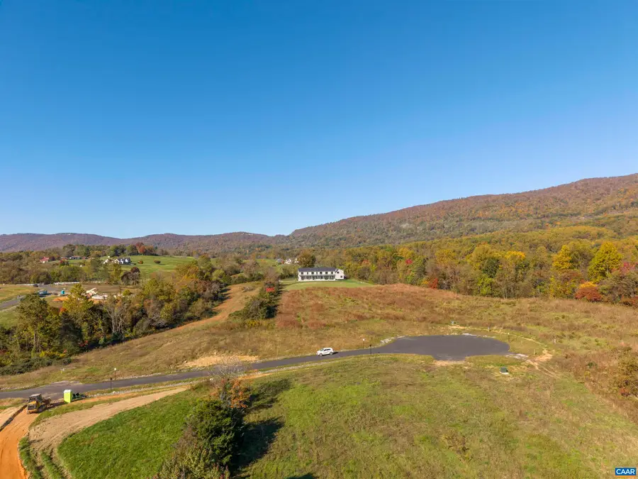 19 Stockton Creek Ln, Afton, VA 22920 - #2