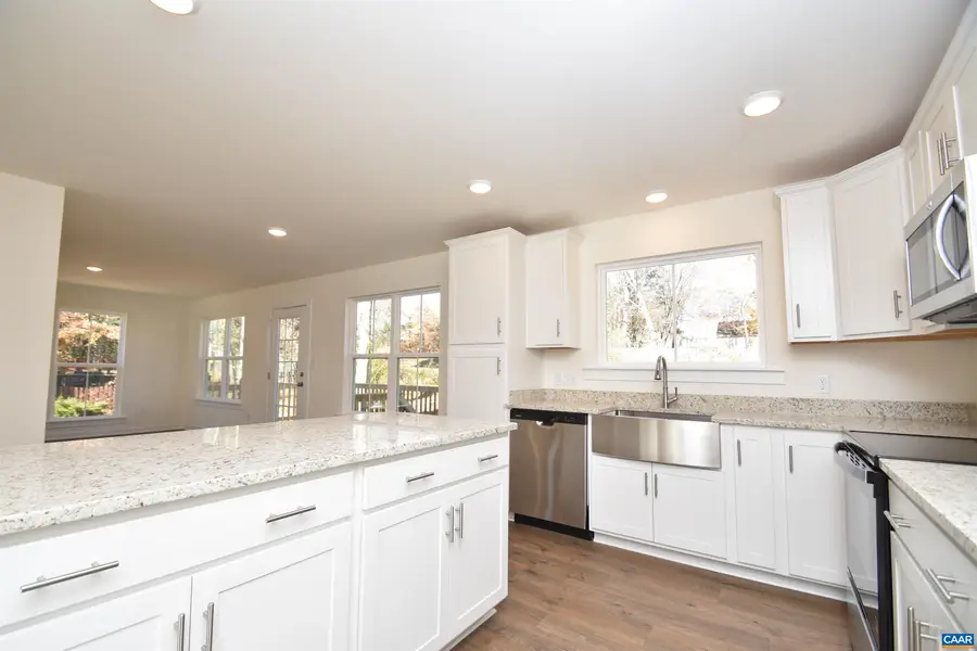 927 Jefferson Dr, Palmyra, VA 22963 - Image #3