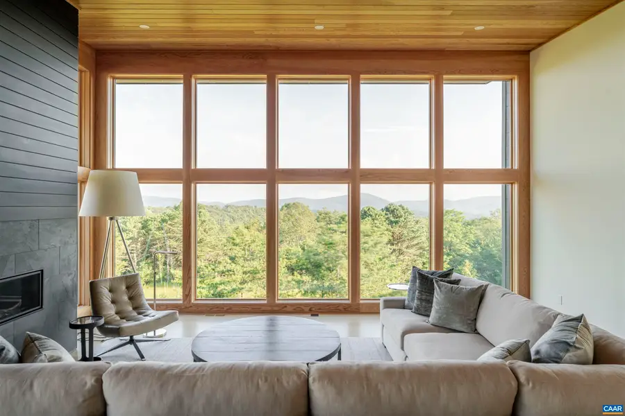 410 Twelve Ridges Way, Vesuvius, VA 24483 - #3