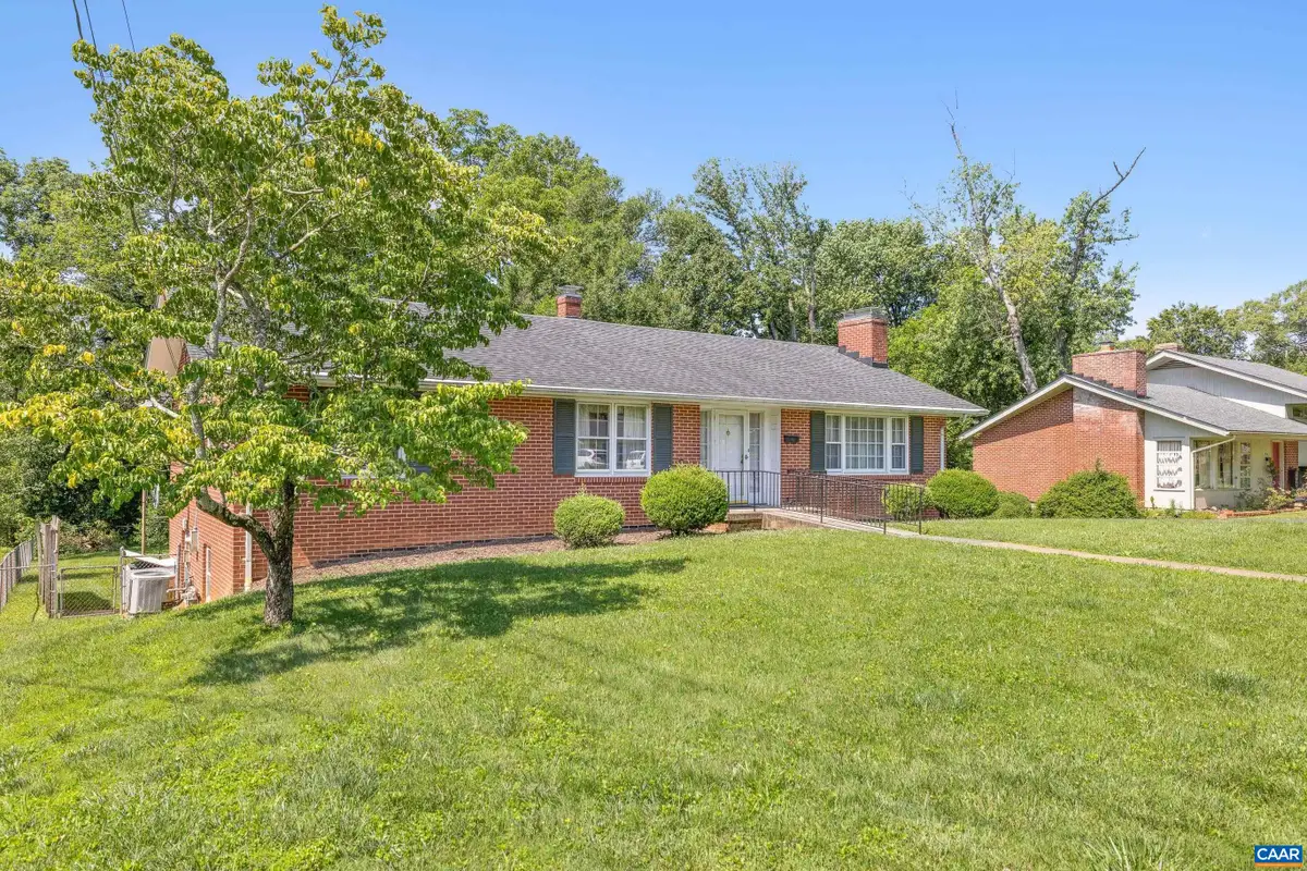 608 Davis Ave, Charlottesville, VA 22901 - Image #1