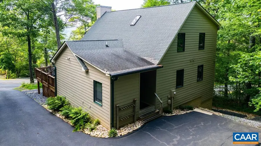 679 Pedlars Edge Dr, Wintergreen, VA 22967 - Image #3